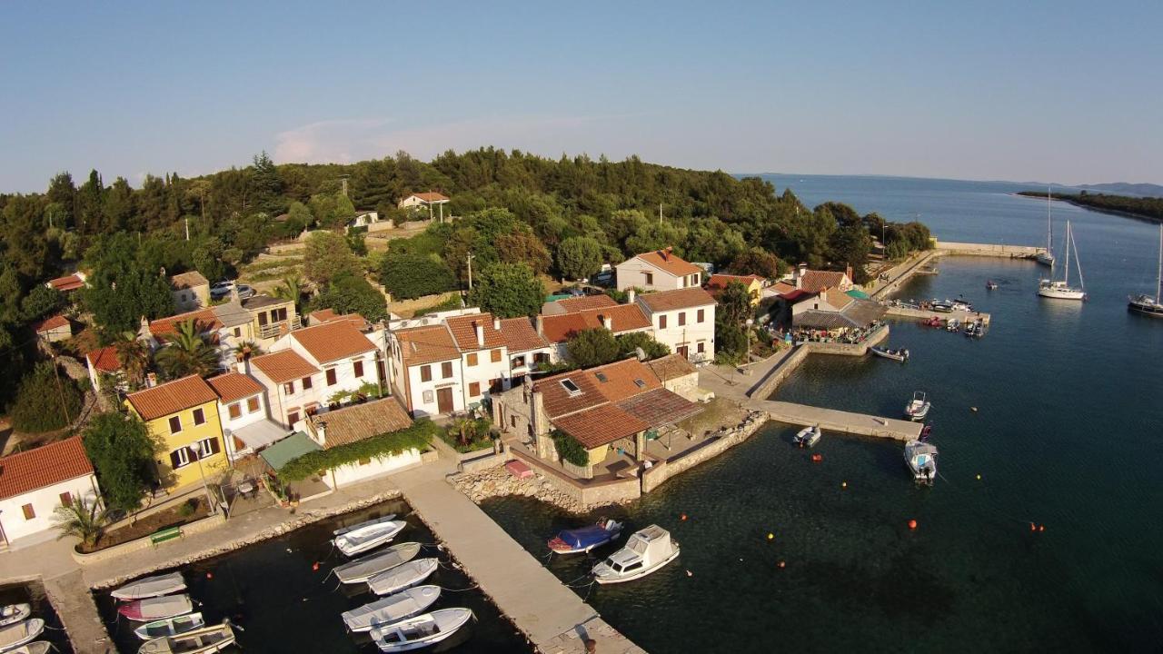 Apartments Ana Pogana Punta Križa Extérieur photo